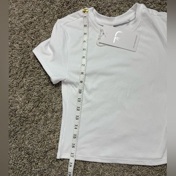 7 Diamonds Ribbed Cropped T-Shirts - Picture 3 of 7